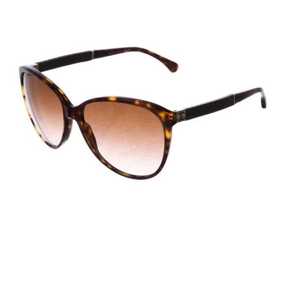 **AUTHENTIC** USED CHANEL SUNGLASSES main image 5